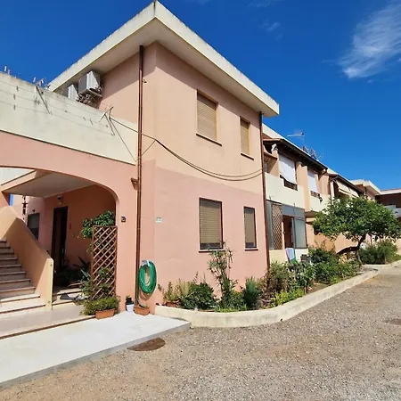 アパート Casa Congiu ムラヴェーラ